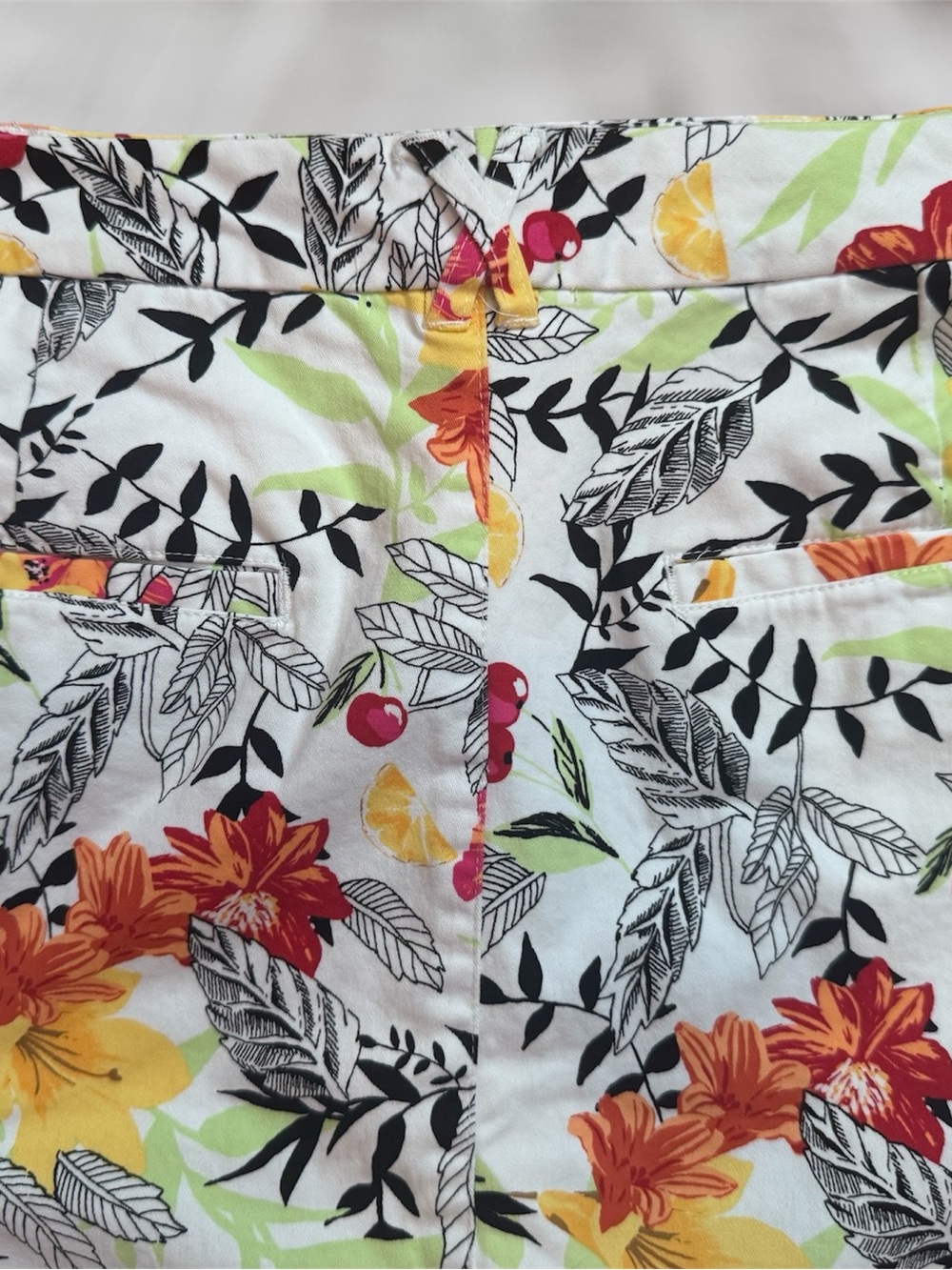 Christopher & Banks Floral Skort Size 14 Tropical Stretch Summer Skort - Picture 2 of 6